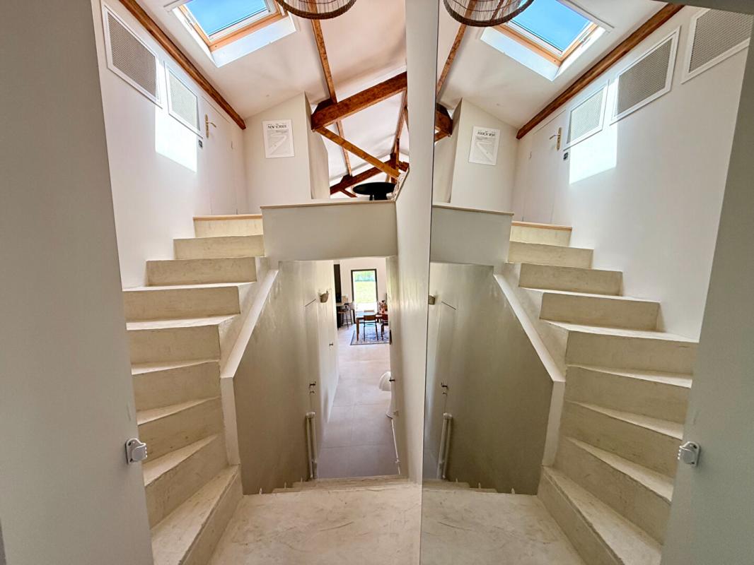 SAINT-MITRE-LES-REMPARTS Villa provençale d'exception 137m² 13