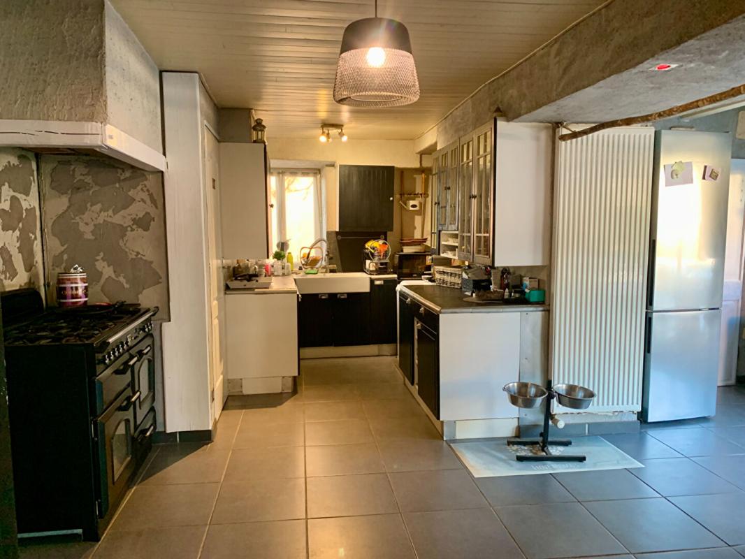 GIROMAGNY Vaste Maison de village 7