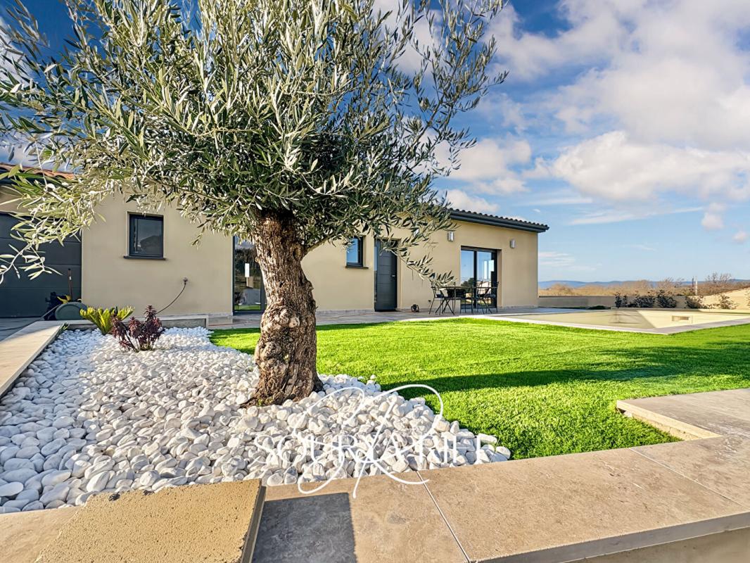 BARBAIRA Villa contemporaine avec piscine et sous-sol exceptionnel 1
