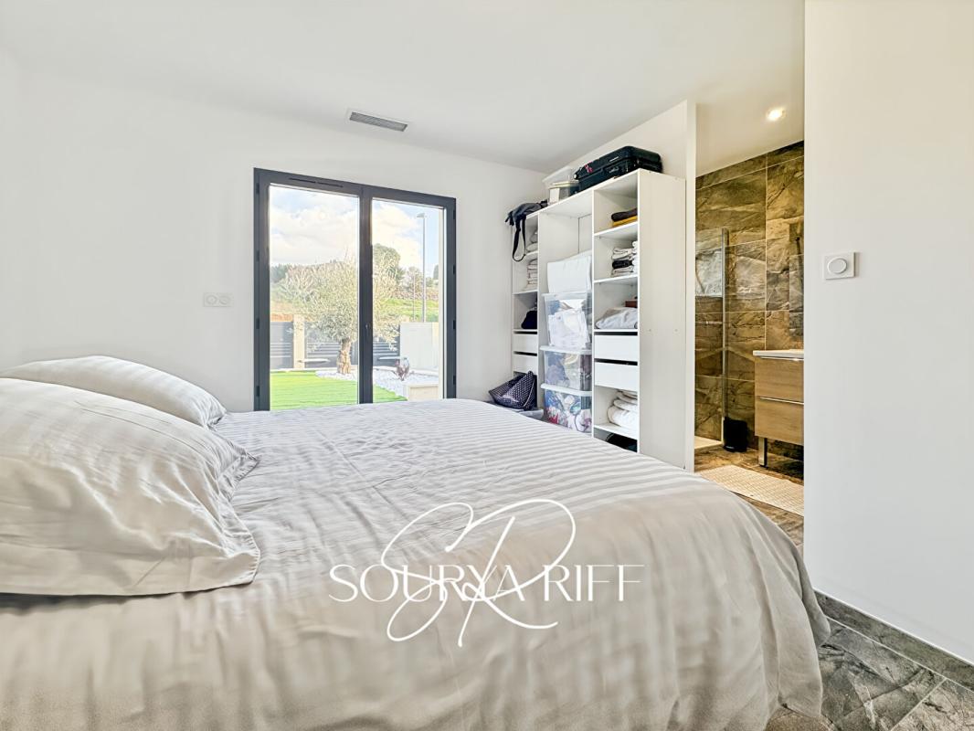 BARBAIRA Villa contemporaine avec piscine et sous-sol exceptionnel 10