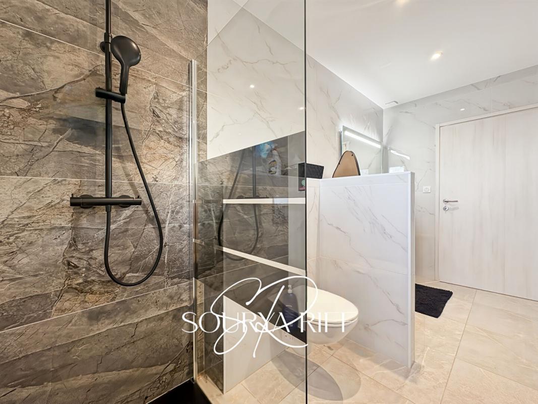 BARBAIRA Villa contemporaine avec piscine et sous-sol exceptionnel 13