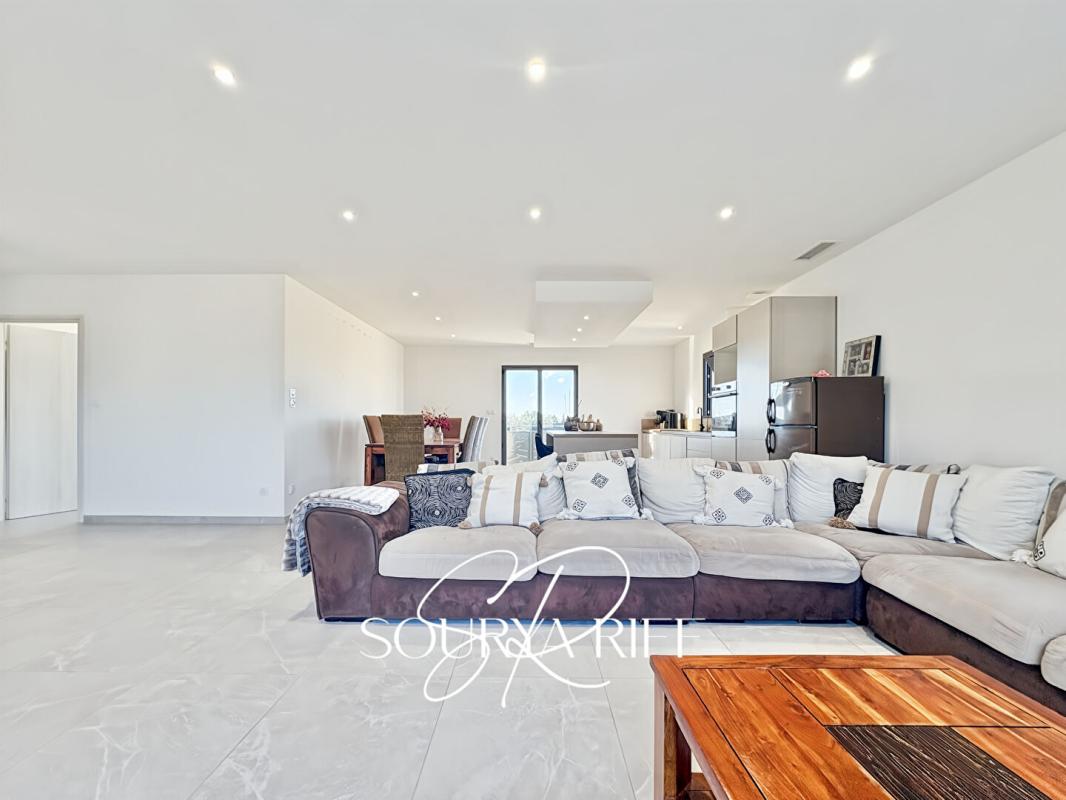 BARBAIRA Villa contemporaine avec piscine et sous-sol exceptionnel 6