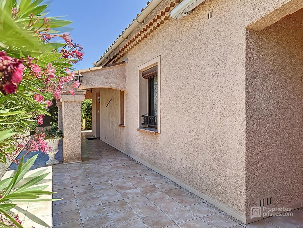 FREJUS Maison 7 pièces 170m2 vue dominante 5