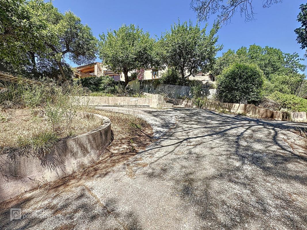 FREJUS Maison 7 pièces 170m2 vue dominante 7