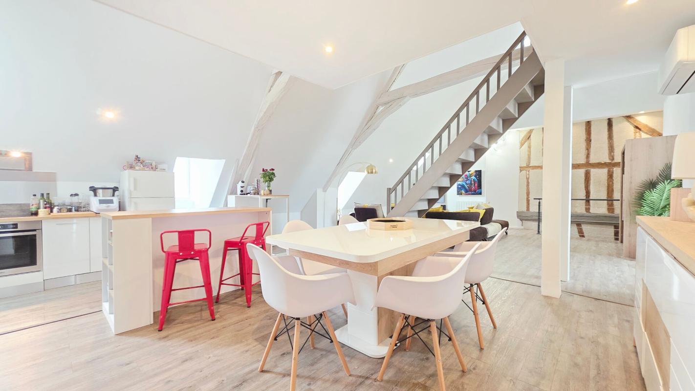 BOURGES BOURGES CENTRE APPARTEMENT LOFT 106M² 3 CHAMBRES 2