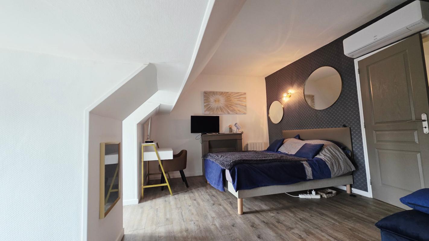 BOURGES BOURGES CENTRE APPARTEMENT LOFT 106M² 3 CHAMBRES 9