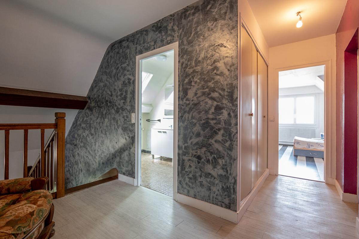 NEUNG-SUR-BEUVRON LIEUX UNIQUES ® x PROPRIÉTÉS PRIVÉES PROPOSE MAISON DE 1976 NEUNG-SUR-BEUVRON 196 M² 14