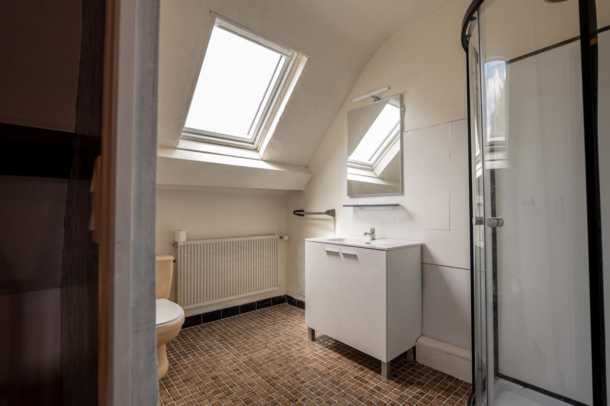 NEUNG-SUR-BEUVRON LIEUX UNIQUES ® x PROPRIÉTÉS PRIVÉES PROPOSE MAISON DE 1976 NEUNG-SUR-BEUVRON 196 M² 15