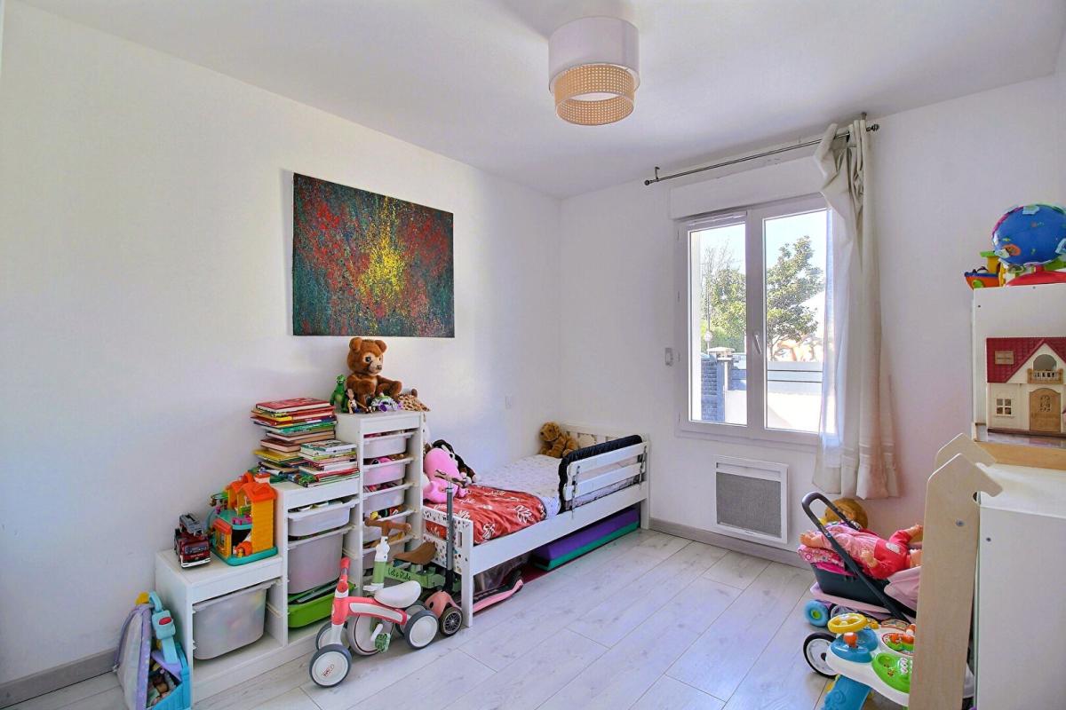 BLANQUEFORT MAISON DE PLAIN-PIED 4 PIÈCES 86 M² BLANQUEFORT SECTEUR BREILLAN 6