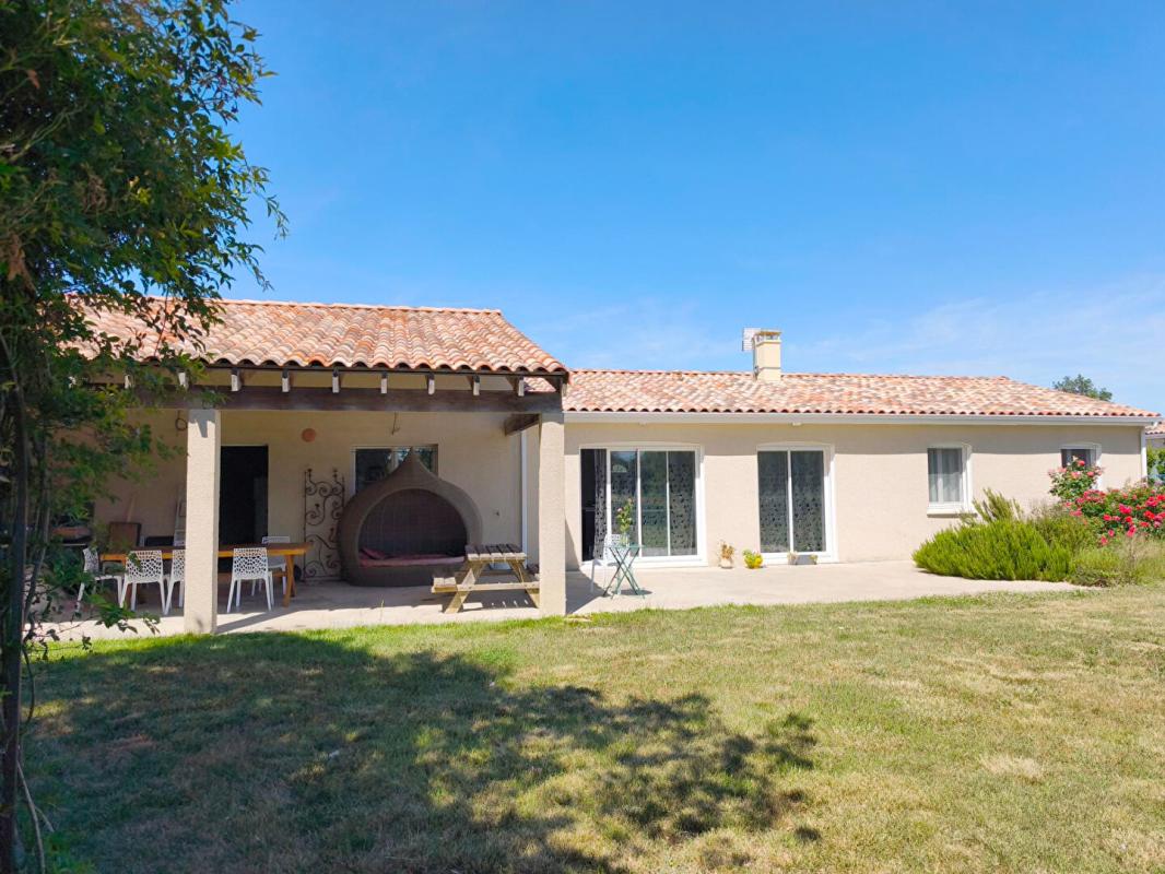SOUAL VILLA DE PLAIN PIED AVEC TERRASSE COUVERTE ET GRAND GARAGE 1