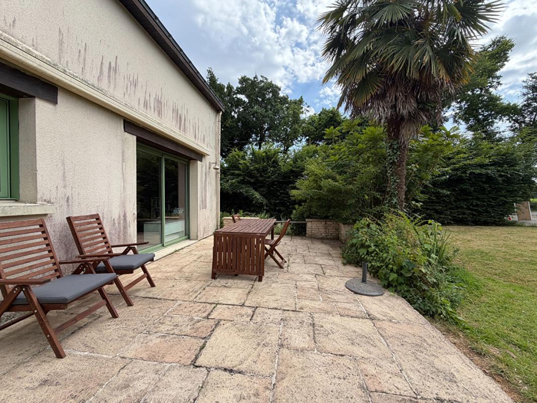 LA CHAPELLE-SUR-ERDRE Maison à vendre La Chapelle Sur Erdre - 4 chambres 2