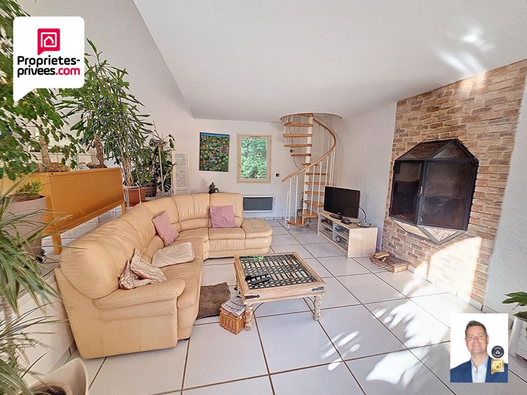 SAINT-CEZAIRE-SUR-SIAGNE VILLA 3 PIECES 120 m2 SUR UN MAGNIFIQUE TERRAIN ARBORE DE 2500 M2 8