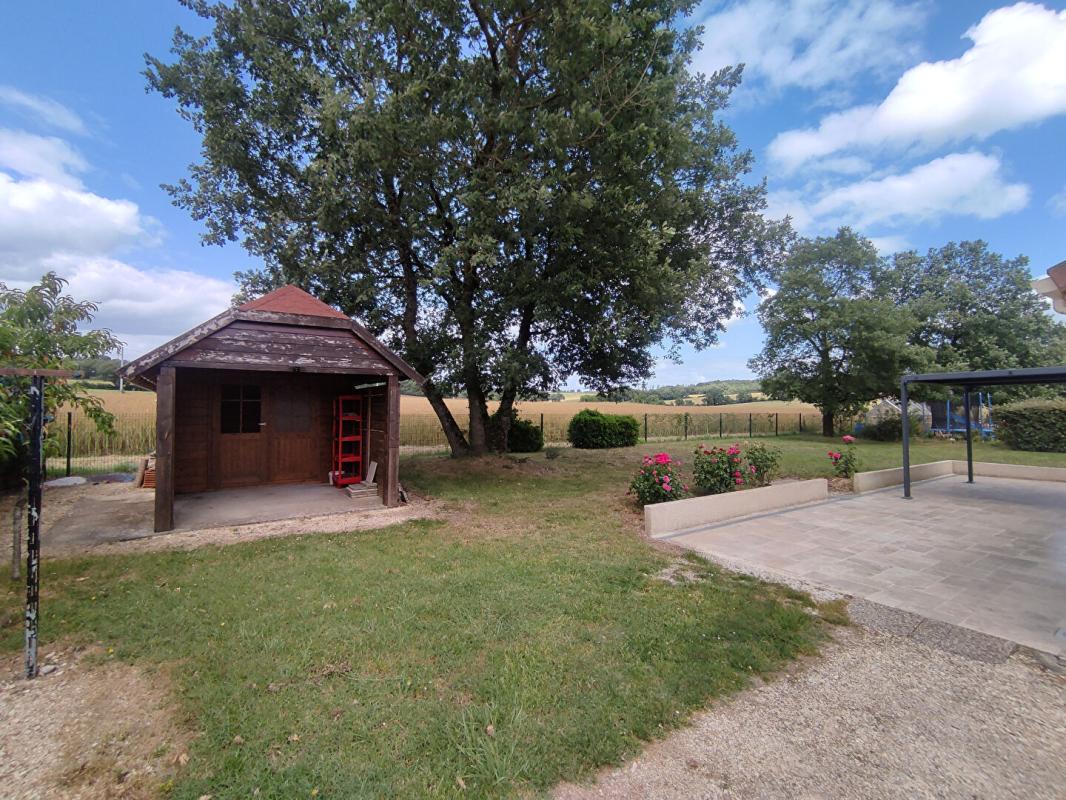 YZEURES-SUR-CREUSE Maison Yzeures Sur Creuse 5 pièces 100 m² de plain pied 4