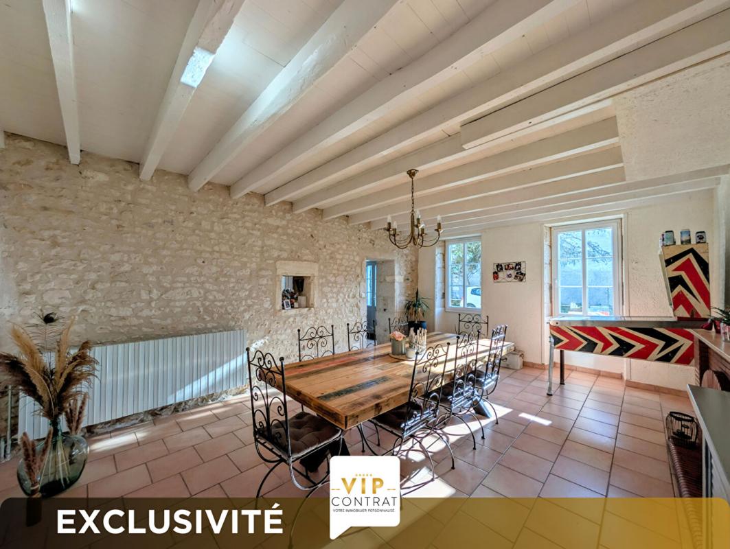 SAINT-SEVER-DE-SAINTONGE GARANTIE PROTEC+ 12 MOIS INCLUS / Maison 9 pièces avec piscine 5