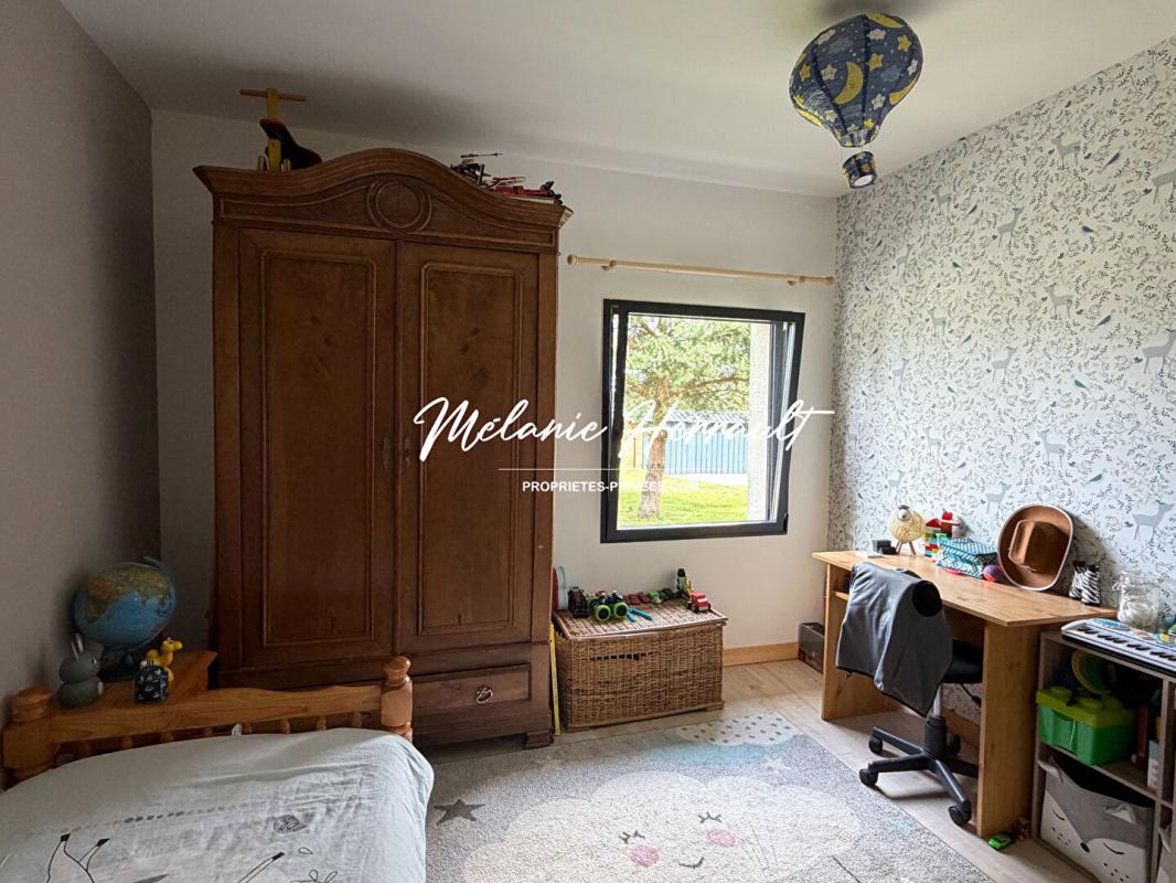PARIGNE-L'EVEQUE Maison individuelle - 6 pièces - 4 chambres - Parigné l'Evêque (72250) 9