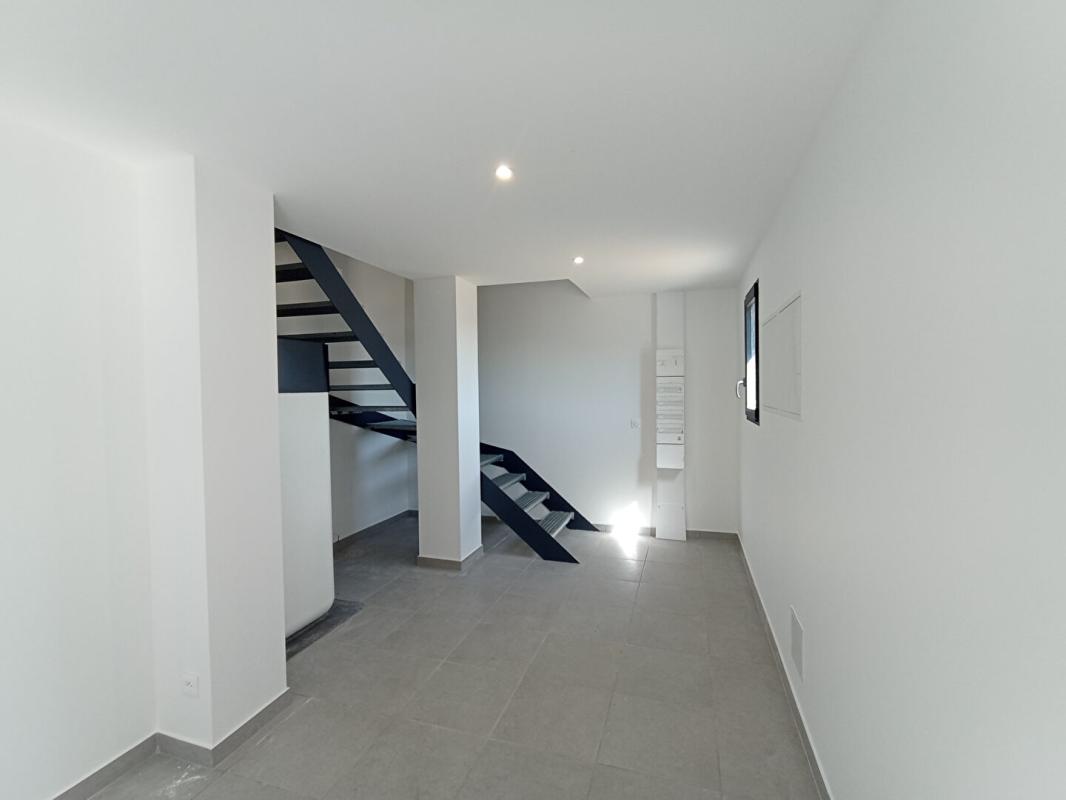 GAILLAC Maison contemporaine proche de Gaillac avec sous-sol et appartement indépendant 17