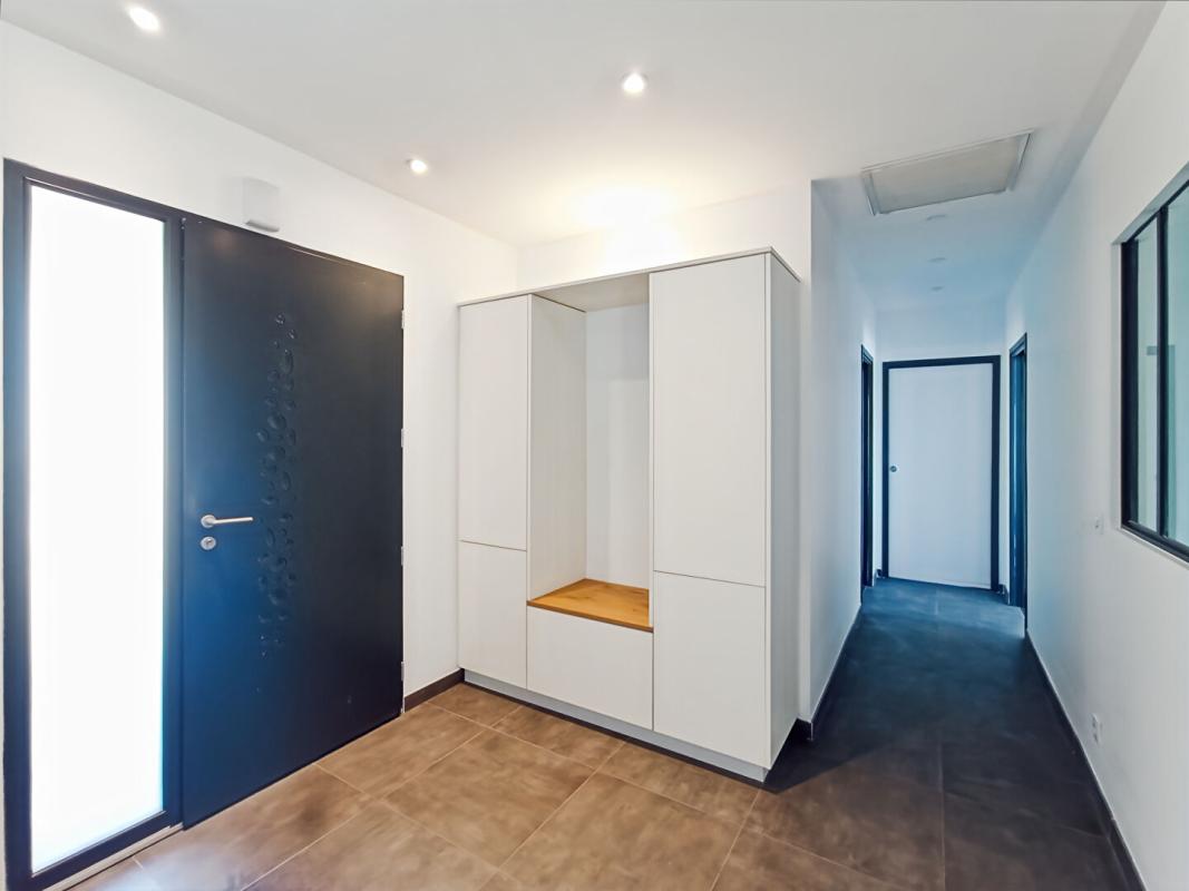 GAILLAC Maison contemporaine proche de Gaillac avec sous-sol et appartement indépendant 9