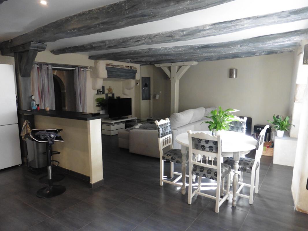 QUIMPERLE Maison QUIMPERLE 5 pièces 111 m2 habitables 2