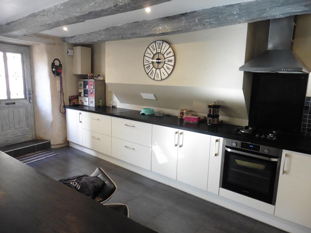 QUIMPERLE Maison QUIMPERLE 5 pièces 111 m2 habitables 6