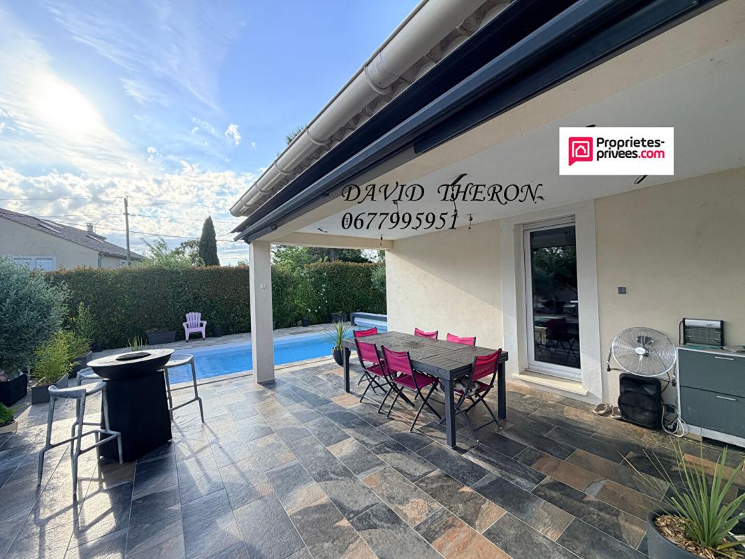 MOUSSAC Villa 5 pièce(s) 135 m2 4 CHAMBRES PISCINE GARAGE 15
