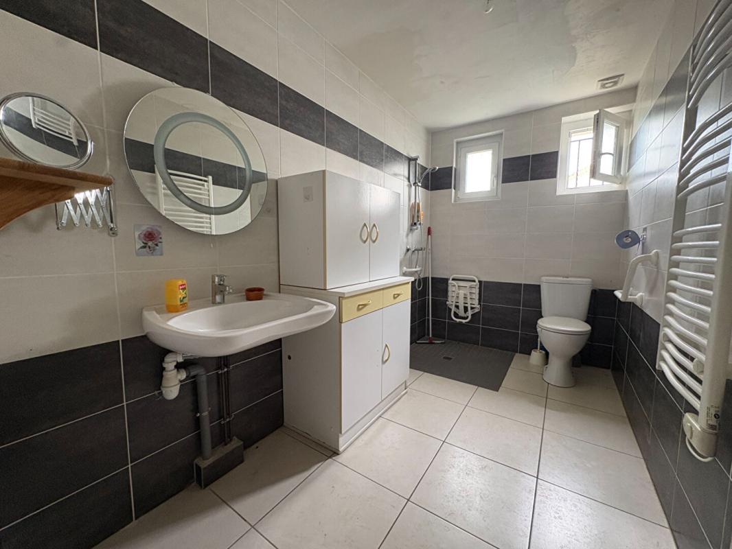 NIORT Maison Niort 6 pièce(s) 149 m2 8