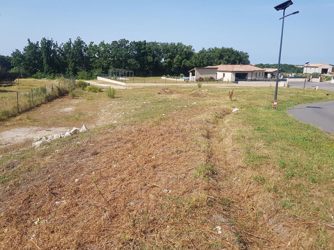 COMBEFA Terrain constructible, 1759 m2 2