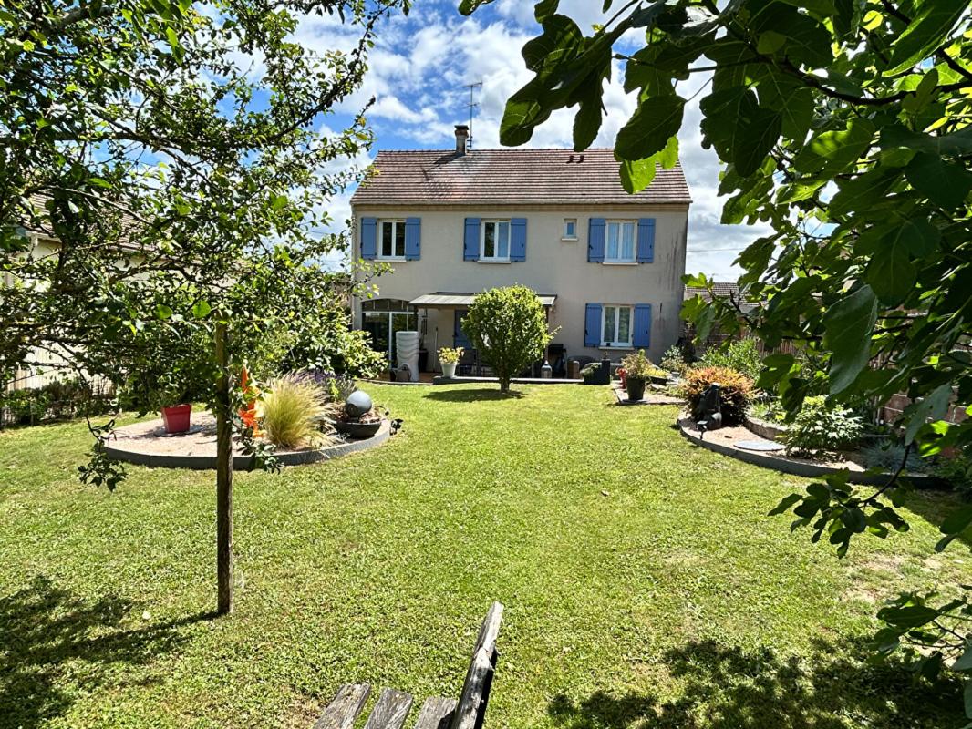 CHARS CHARS MEME : COUP DE COEUR POUR CE PAVILLON OU IL SUFFIT DE POSER LES VALISES ! 1