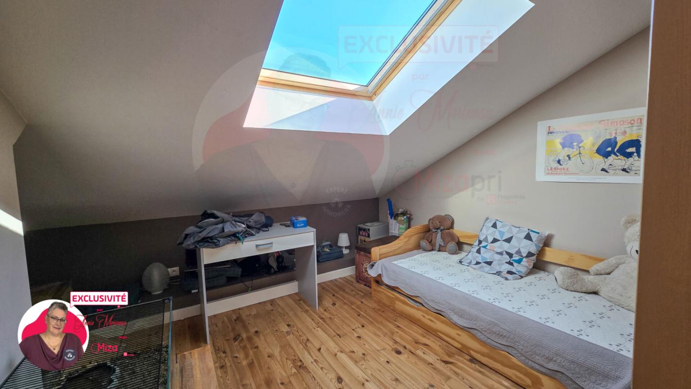 ISSOIRE Maison individuelle 180 m² avec jardin, garage et piscine, proche centre-ville Issoire 13