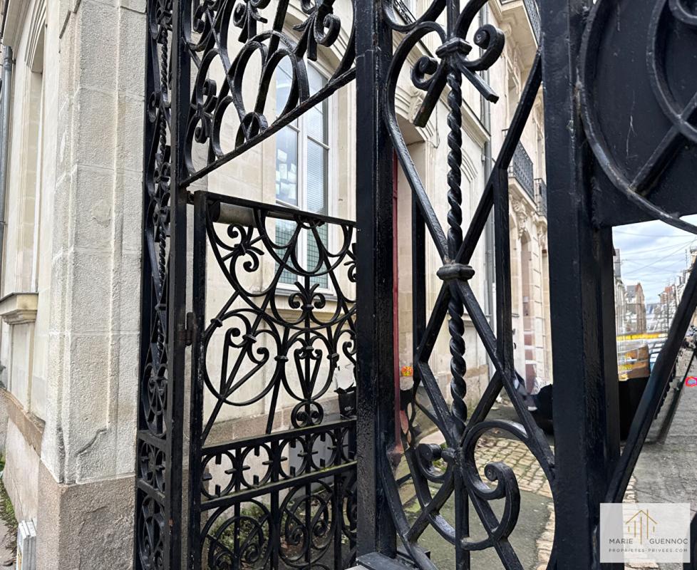 NANTES Magnifique T3 dans passage privé et sécurisé du triangle d'or 11
