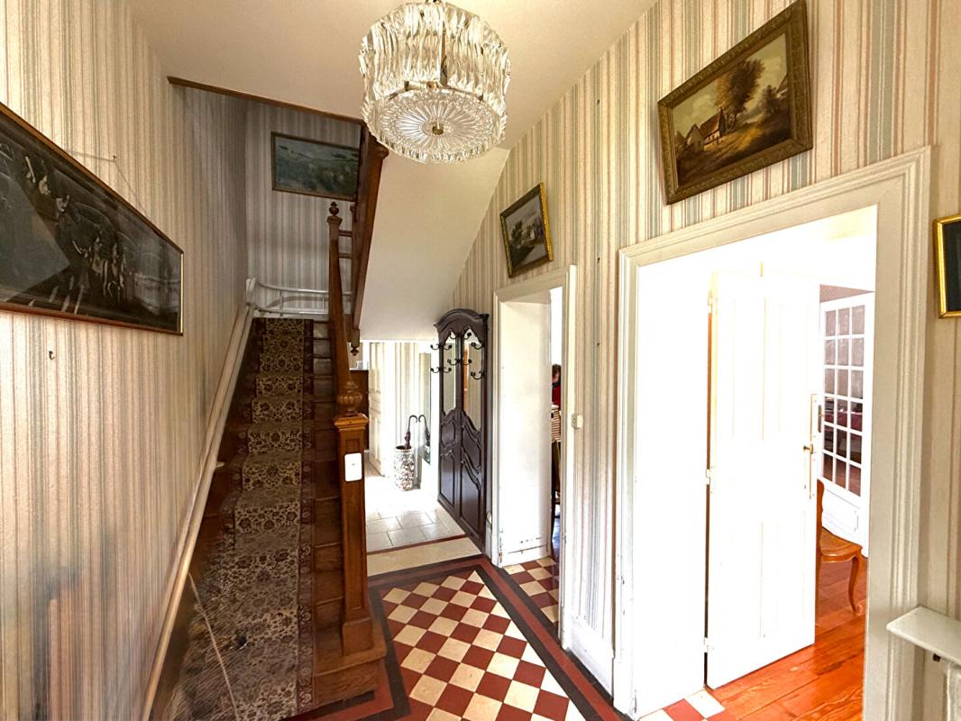 YZEURE Maison de caractère Yzeure 12