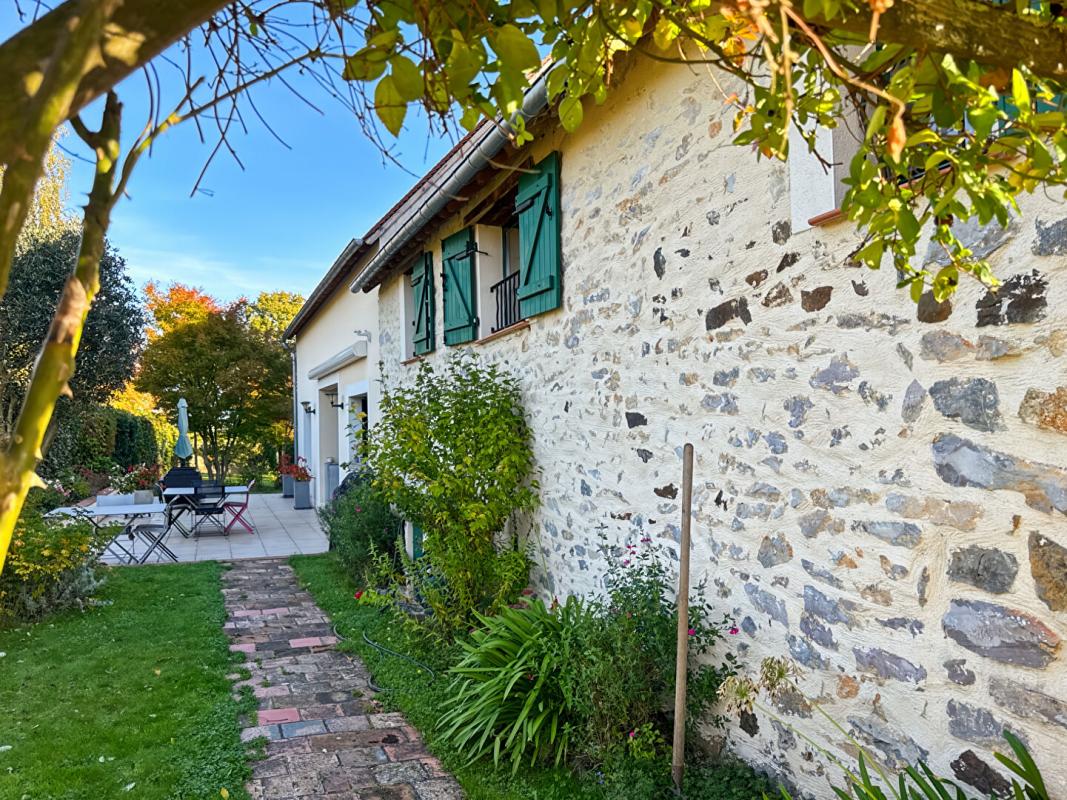 BALLEE Maison Ballee 8 pièce(s) 179 m2 17