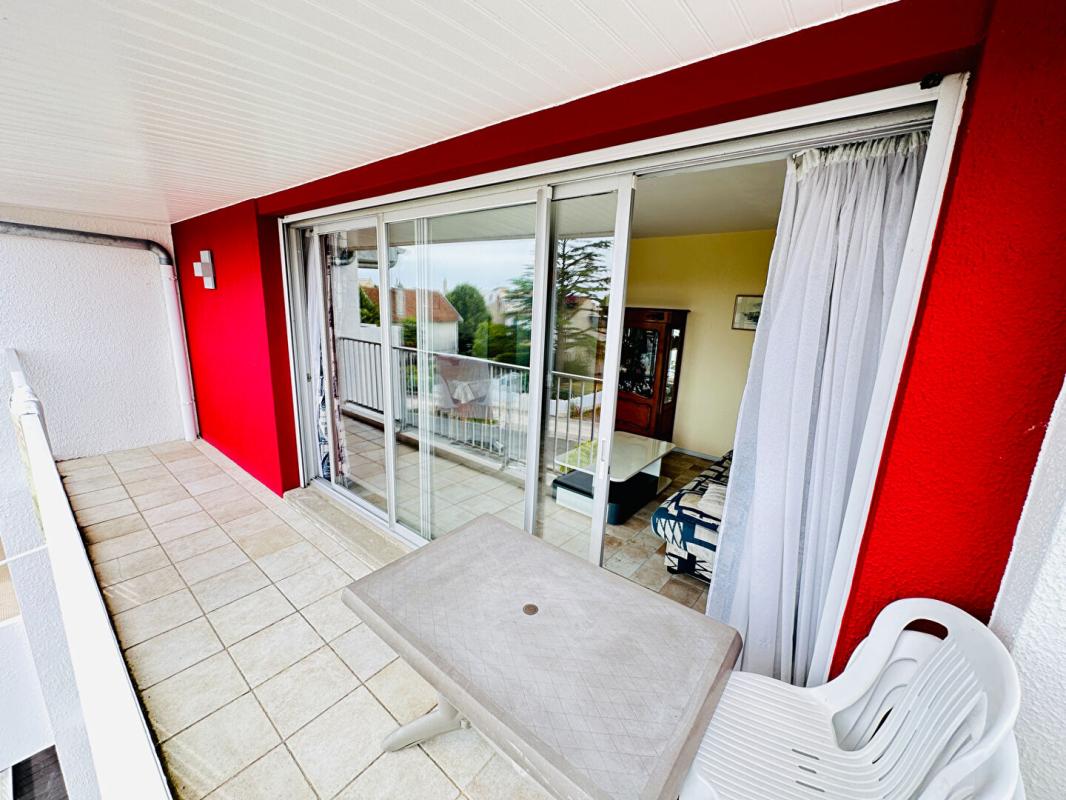 SAINT-GEORGES-DE-DIDONNE Appartement Saint Georges De Didonne T3 65 m2 Aperçu Mer 12