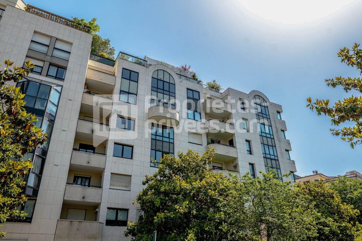 SURESNES Suresnes appartement 6 pièce(s) 263.92 m2 16