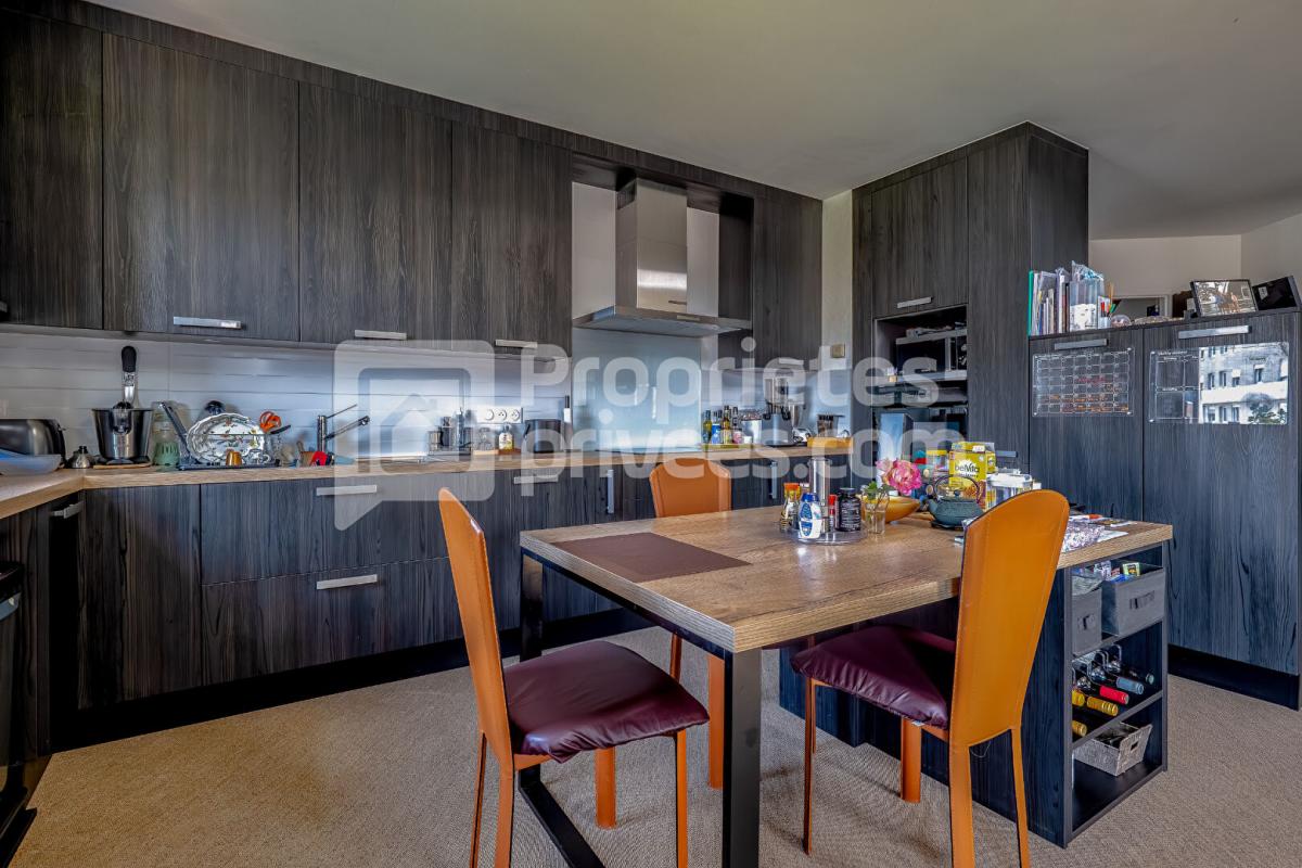 SURESNES Suresnes appartement 6 pièce(s) 263.92 m2 9
