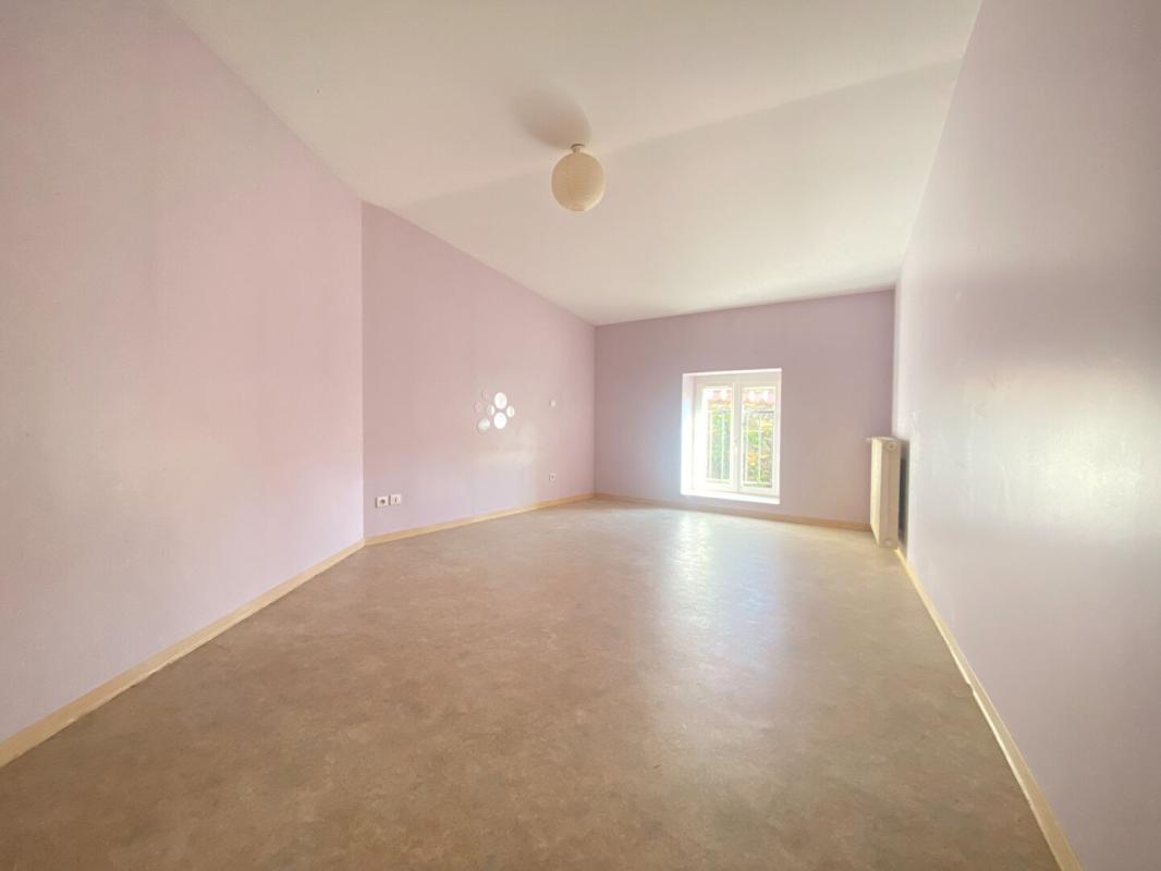 RIOM Appartement 4 pièces 8