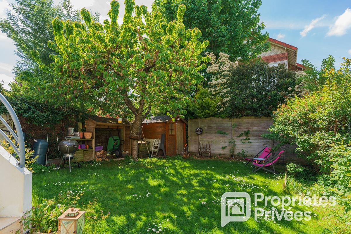 CLAMART Maison contemporaine avec jardin et garage, quartier des Rochers 3