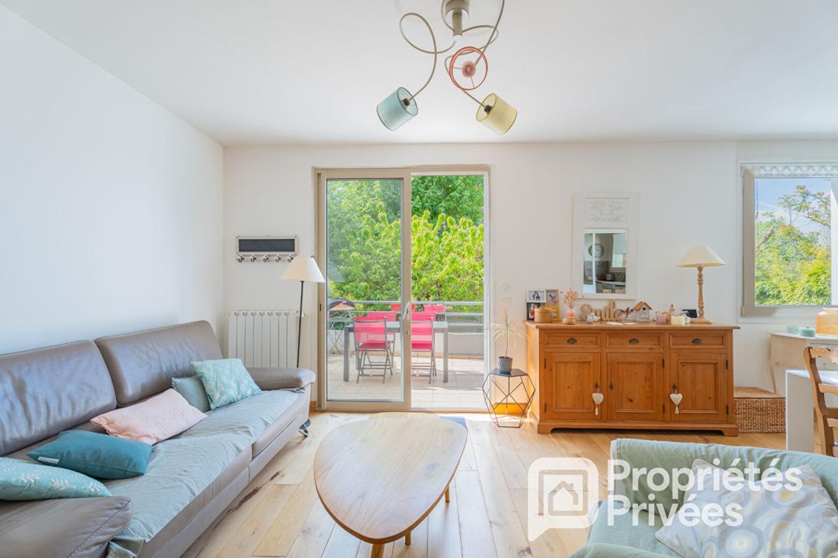 CLAMART Maison contemporaine avec jardin et garage, quartier des Rochers 5