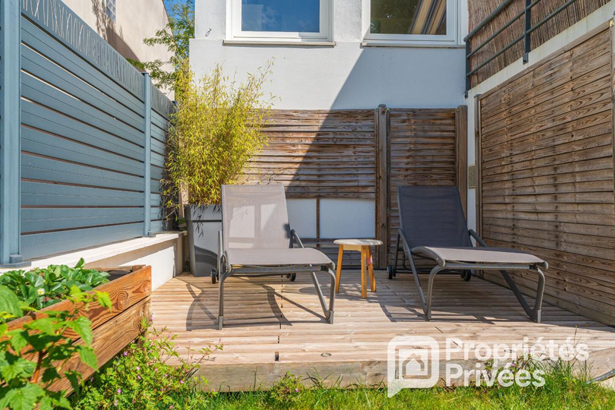 CLAMART Maison contemporaine avec jardin et garage, quartier des Rochers 9