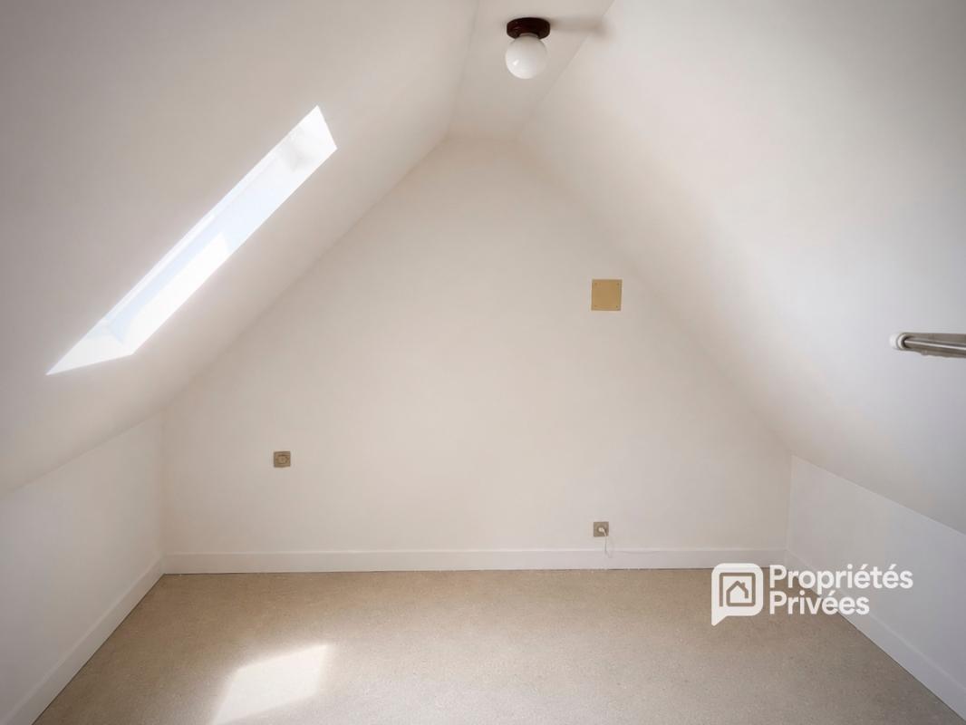 BAYEUX Maison de ville 104 m² - 3 chambres - Cour intérieure sans vis-à-vis 10