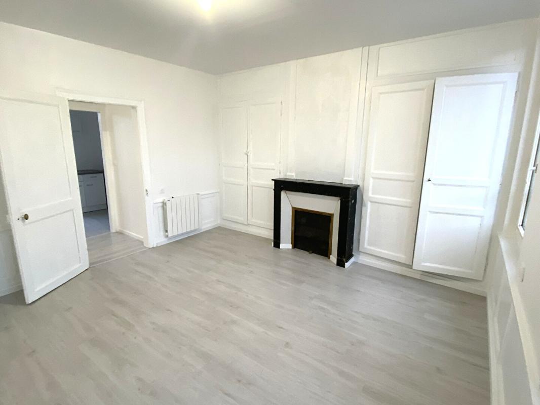 GOURNAY-EN-BRAY IMMEUBLE 3 APPARTEMENTS EN CENTRE VILLE DE GOURNAY EN BRAY 11