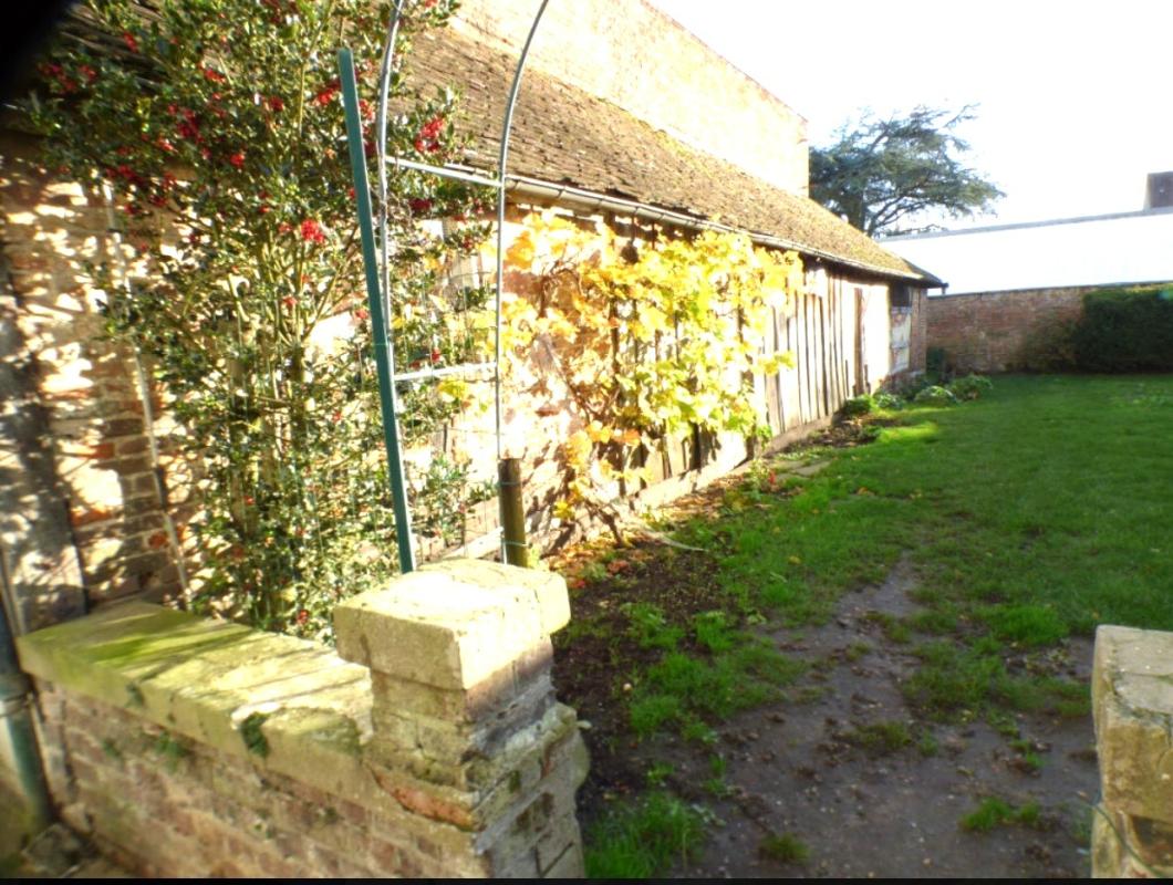 GOURNAY-EN-BRAY IMMEUBLE 3 APPARTEMENTS EN CENTRE VILLE DE GOURNAY EN BRAY 13
