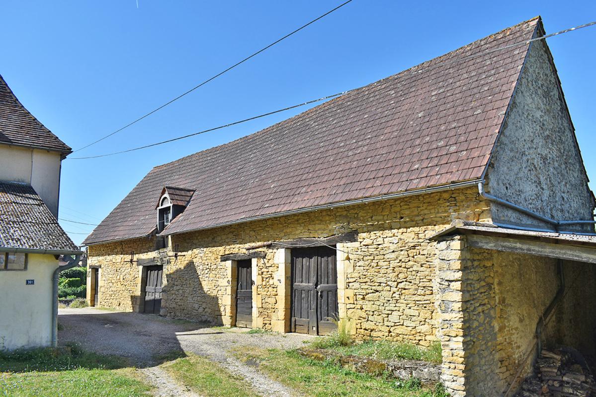 SARLAT-LA-CANEDA Maison Sarlat La Caneda 7 pièce(s) 131 m2 5