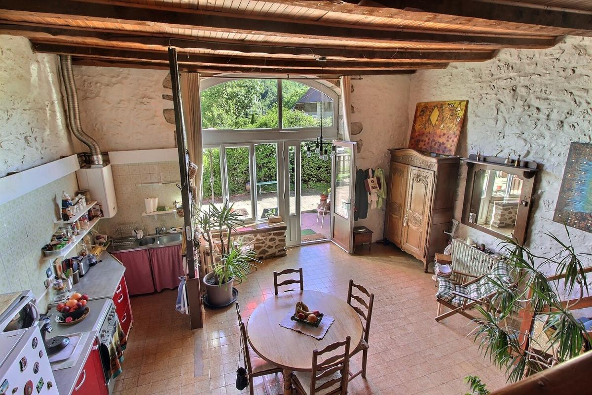 LES DESERTS Maison Les Deserts de 301 m² divisée en 3 duplex 11