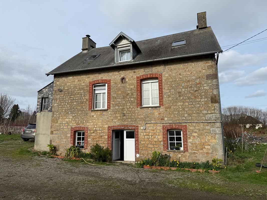 BRECEY Maison Brécey 4 pièce(s) 70 m2 1