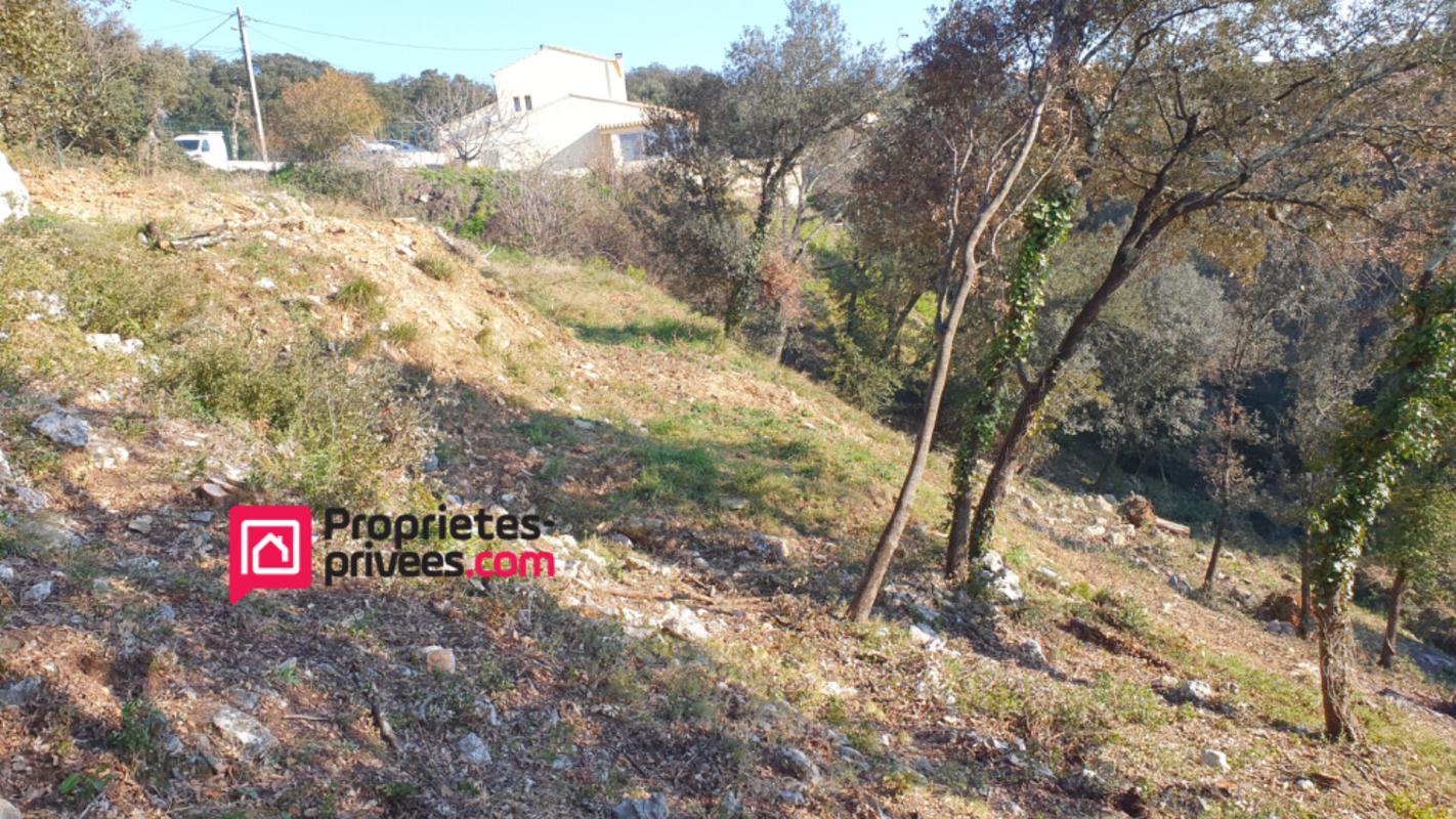 UZES Terrain à 5km d'Uzès 3
