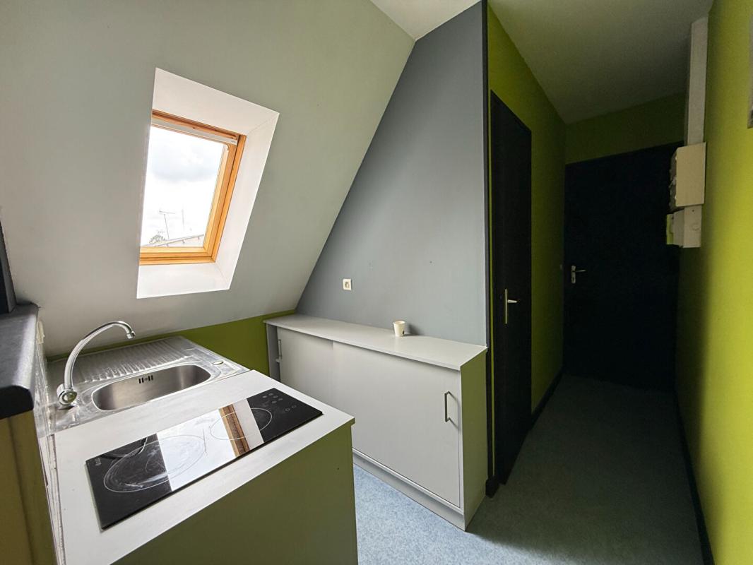 BRECEY Immeuble Brécey 12 pièce(s) 280 m2 10