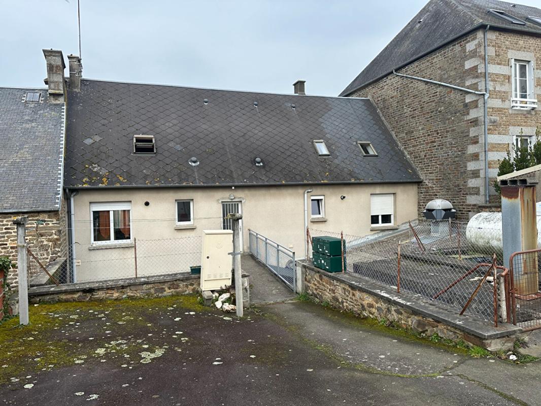 BRECEY Immeuble Brécey 12 pièce(s) 280 m2 13