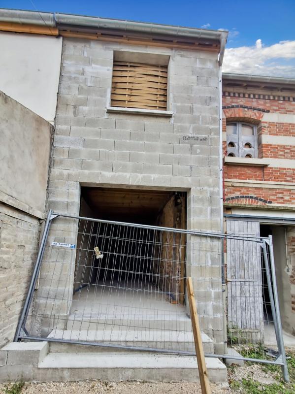 CHALONS-EN-CHAMPAGNE Bâtiment de caractère à aménager ? 130 m² ? Terrain 195 m² 6
