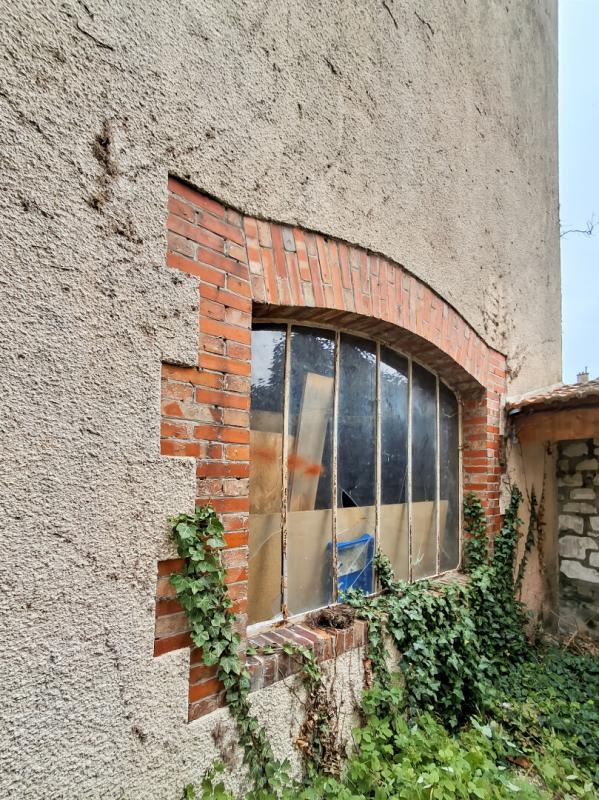 CHALONS-EN-CHAMPAGNE Bâtiment de caractère à aménager ? 130 m² ? Terrain 195 m² 8