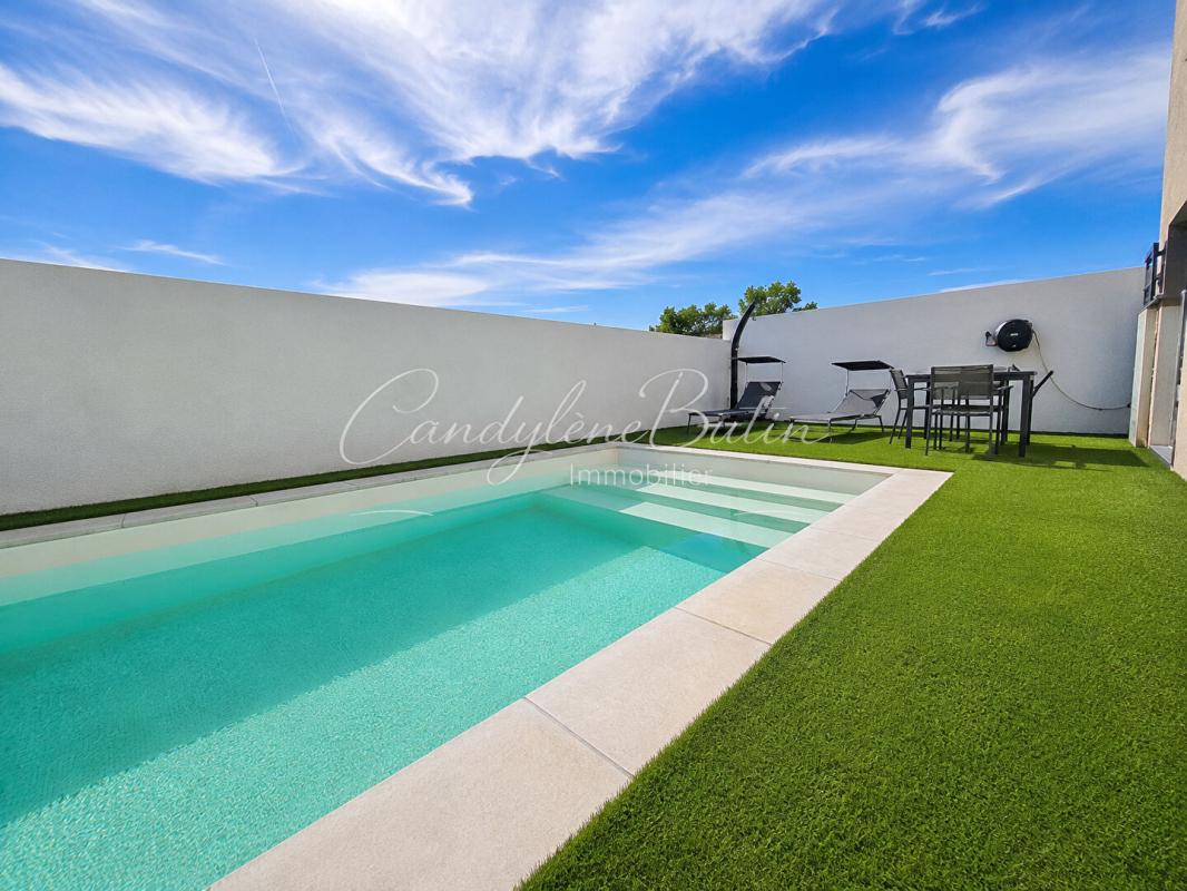 MONTADY Villa T5 avec piscine, 4 chambres et garage 11